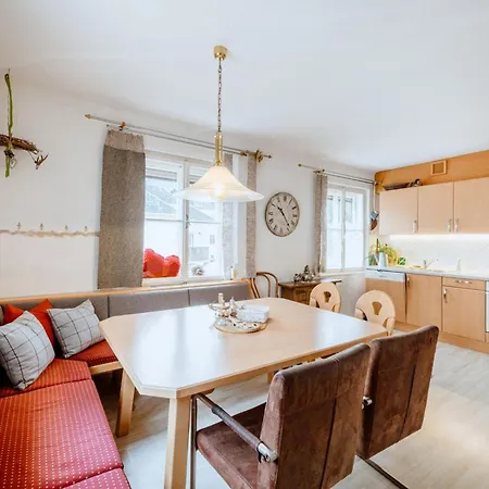 Classic Tatil Evi Grobming